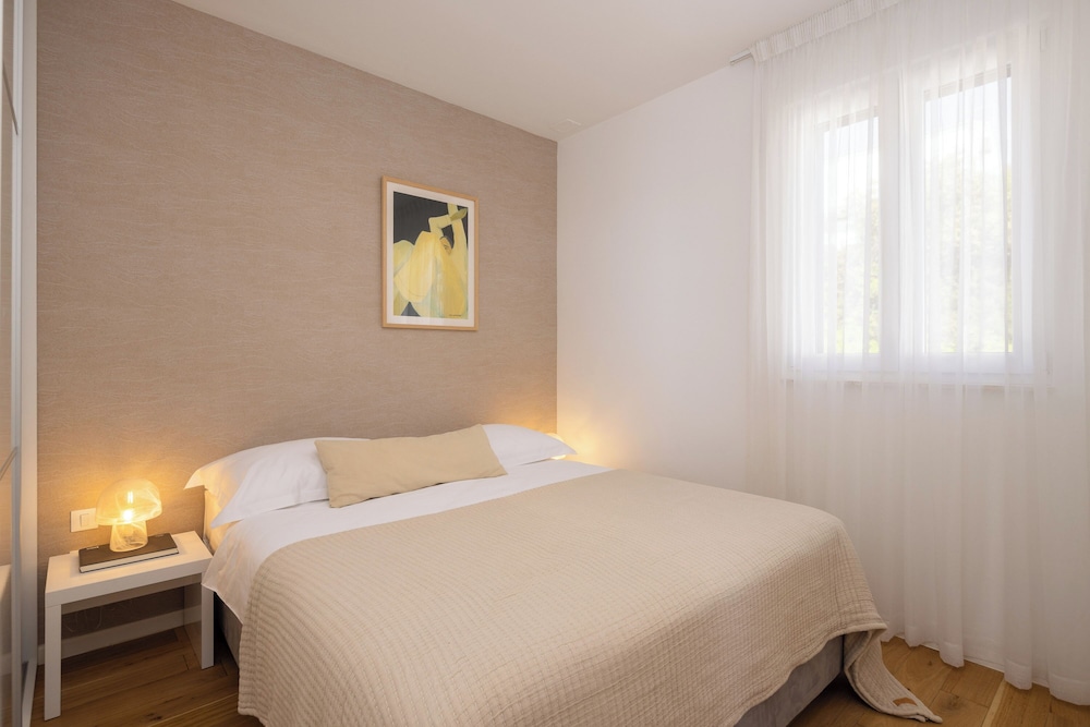 Villa Lavanda Deluxe 16/50