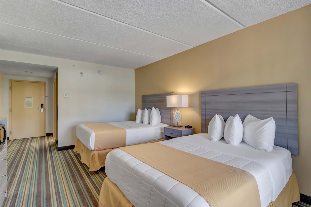 Hutchinson Island Plaza Hotel And Suites 19/63