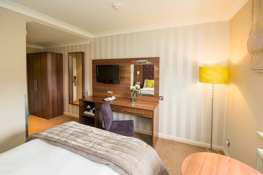 Burnham Beeches Hotel 2/41