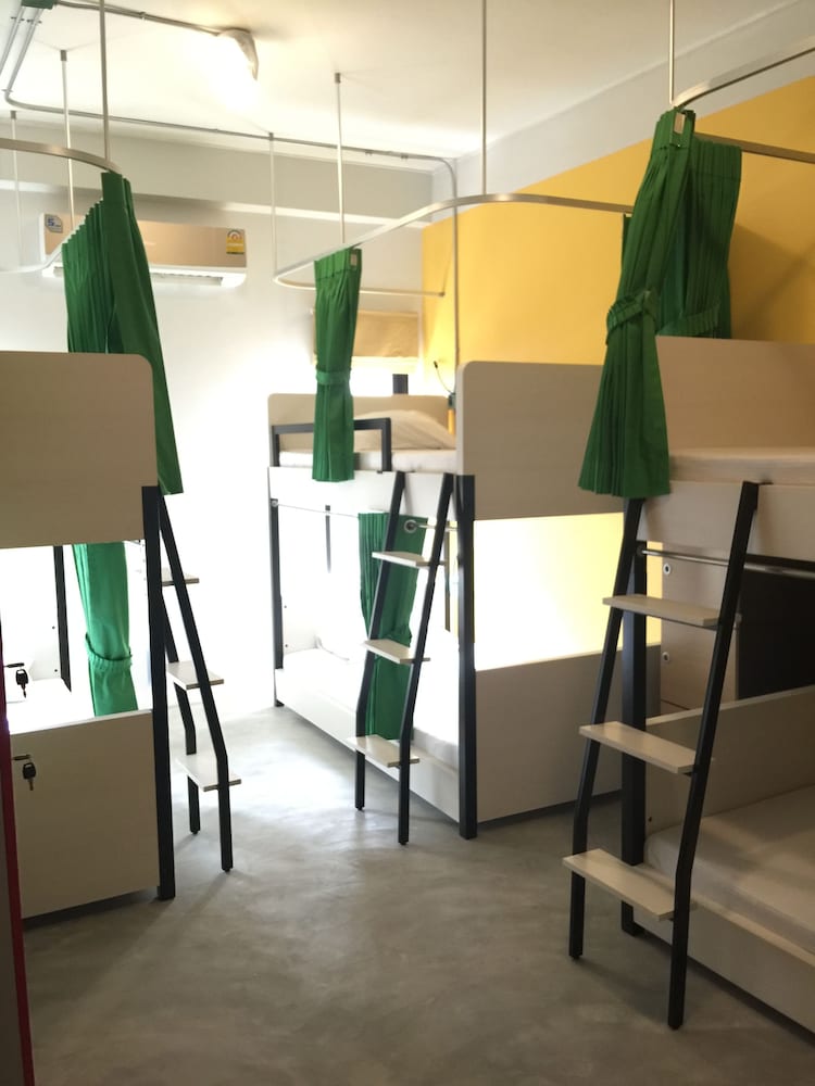 Bedattown Hostel 30/38