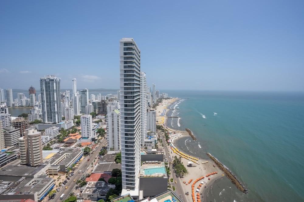 Hotel Cartagena Dubai 40/50