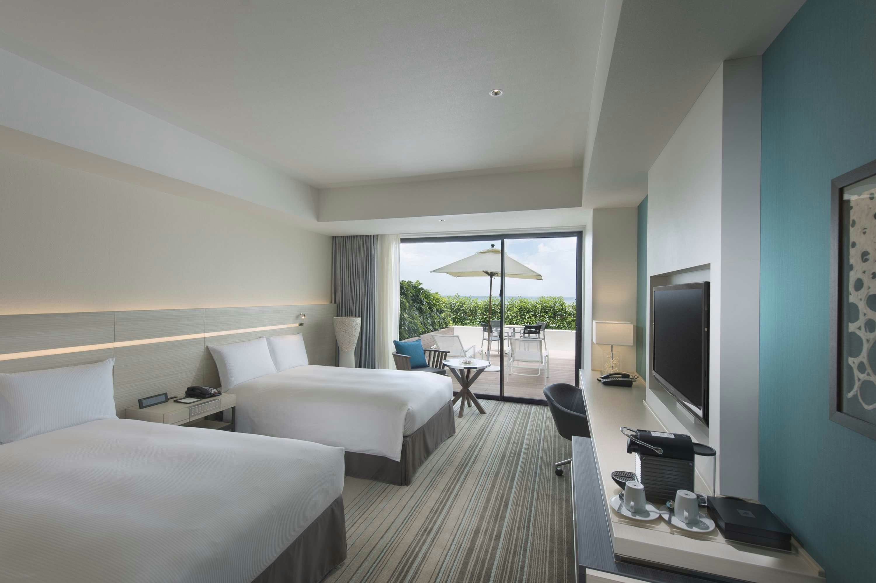 Hilton Okinawa Chatan Resort 22/77