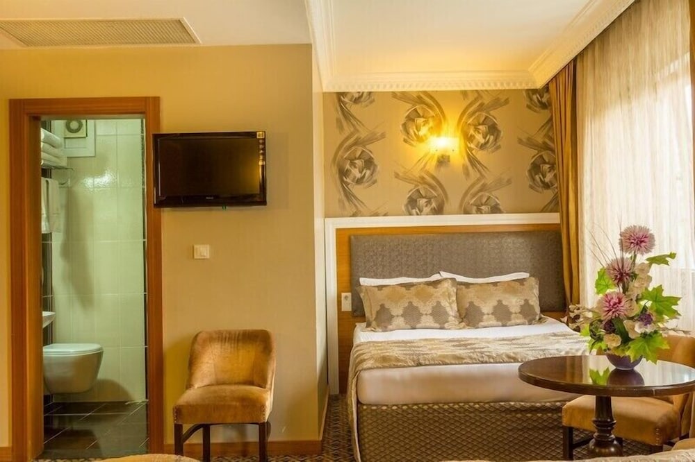 Grand Rosa Hotel 30/42