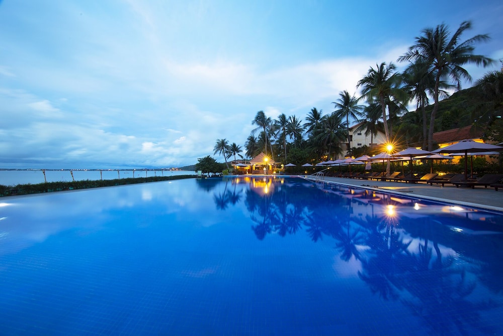 Hon Rom 1 Resort 41/50