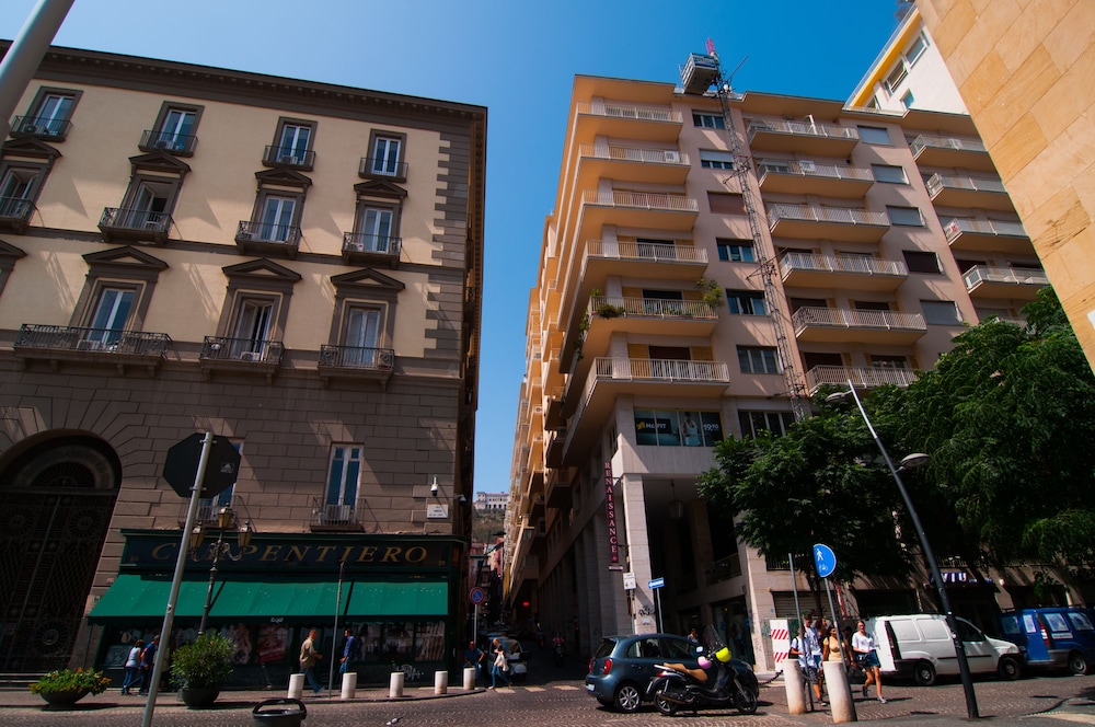 Flyresidence Municipio Toledo 2/41