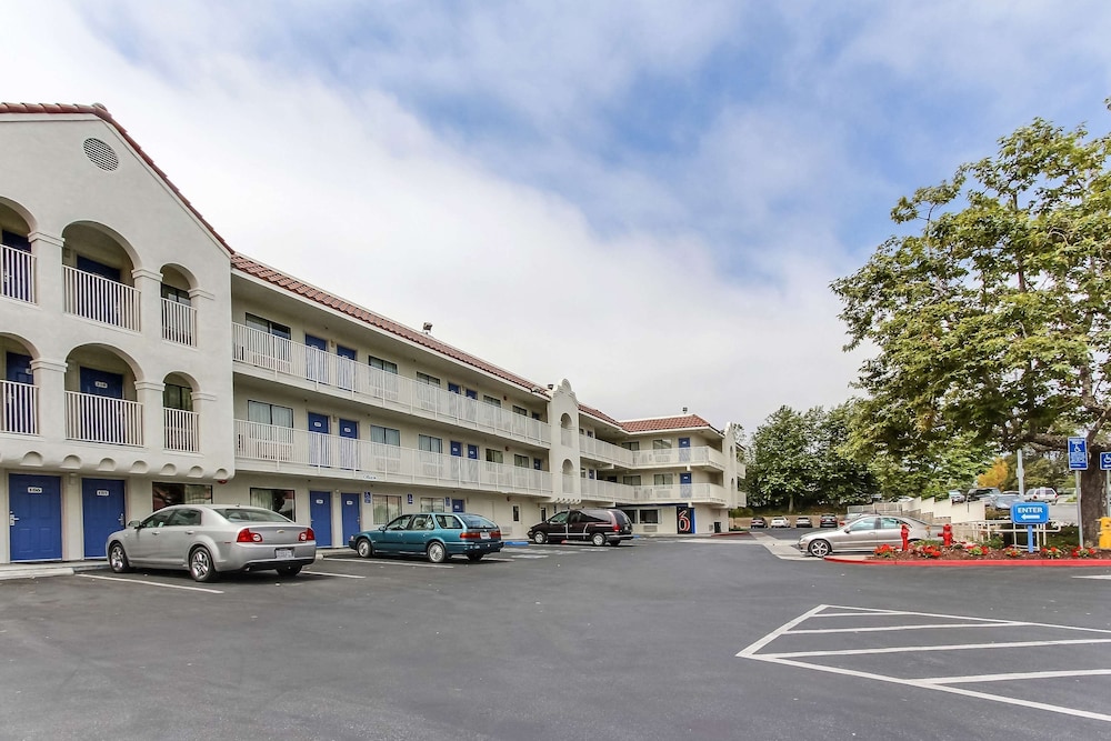 Motel6 Watsonville, CA - Monterey Area 47/64