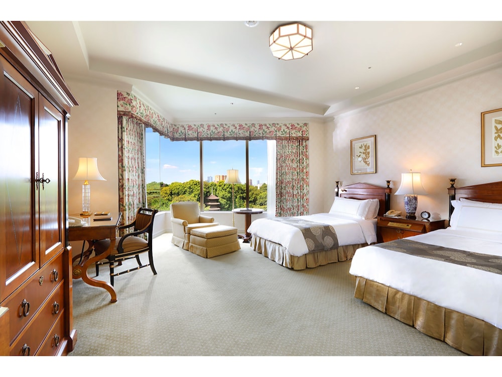 Hotel Chinzanso Tokyo 25/75