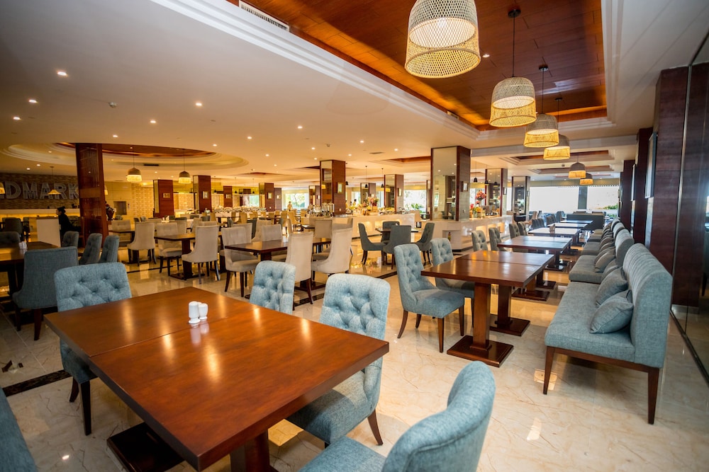 Landmark Mekong Riverside Hotel 25/44