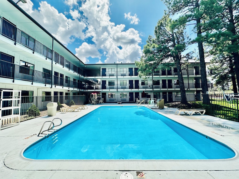 Motel6 Flagstaff, AZ - West - Woodland Village 41/50