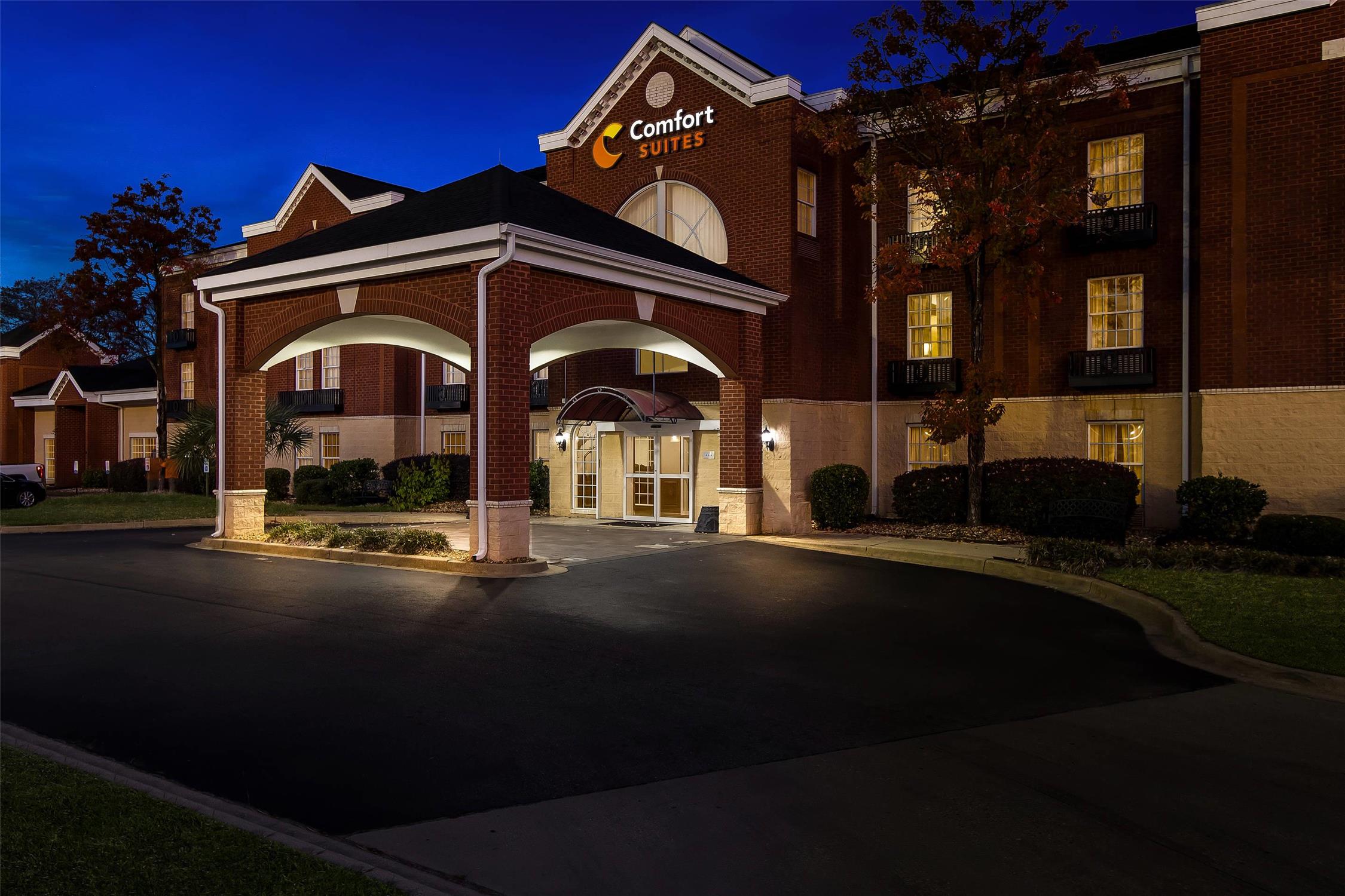Comfort Suites Sumter near Shaw AFB 2/19
