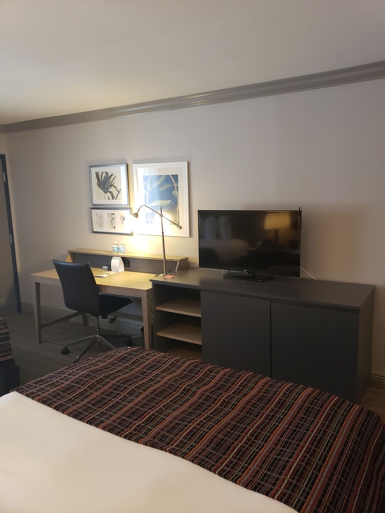 Country Inn Suites By Radisson Metairie New Orleans La 21/38
