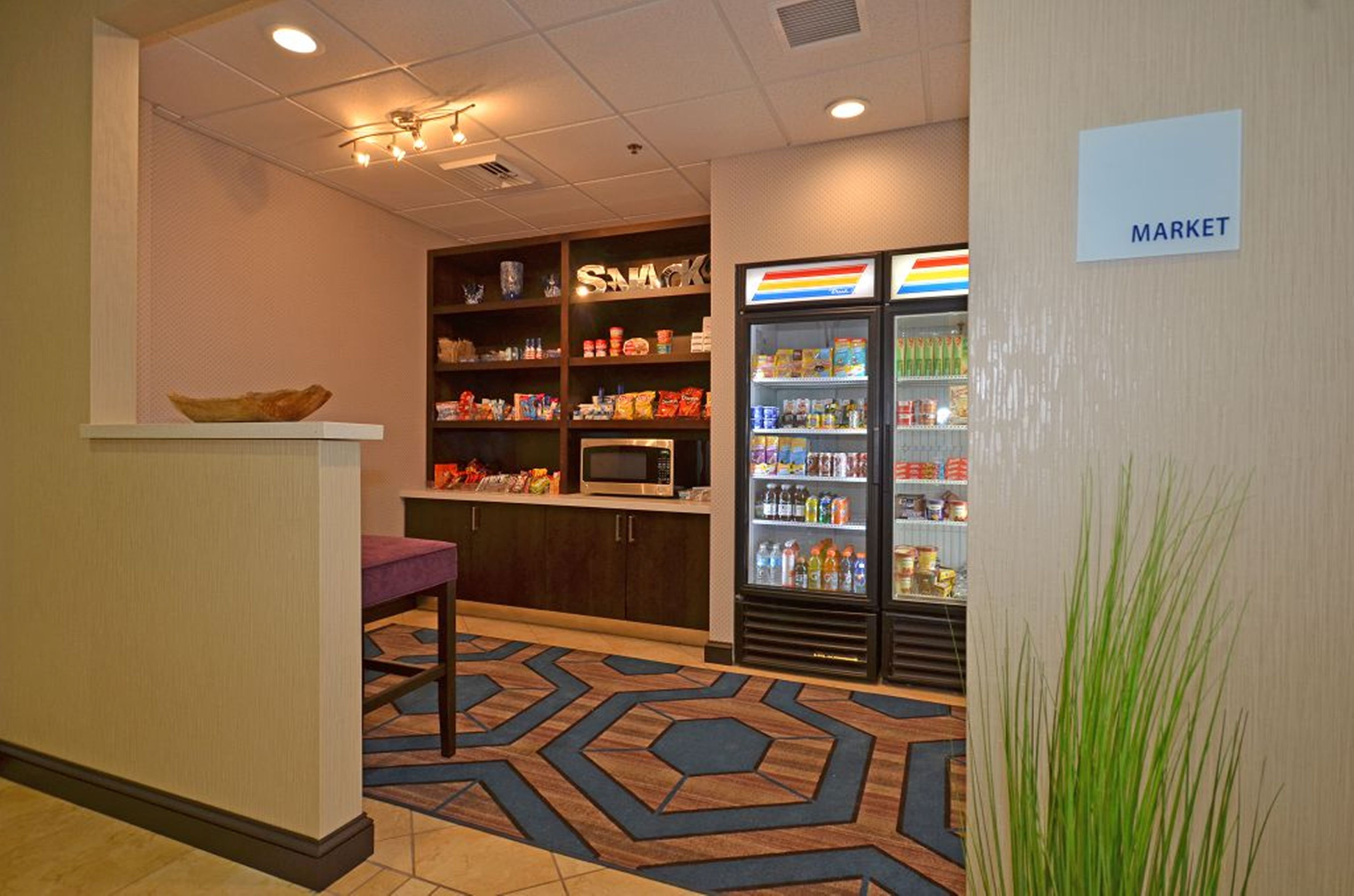 Holiday Inn Express Hotel And Suites Farmington 22/63
