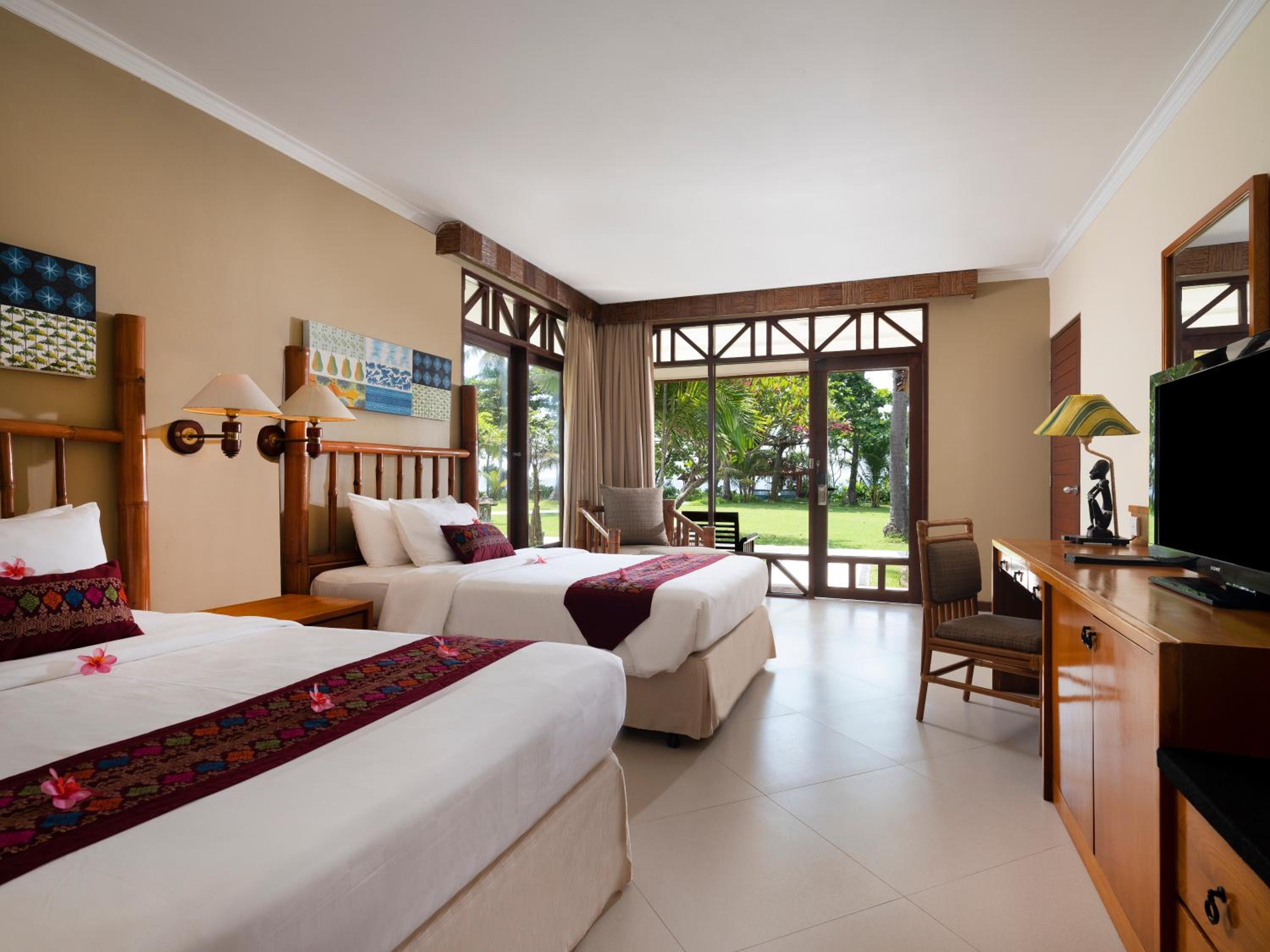 2 Bedrooms, Pool, Villa