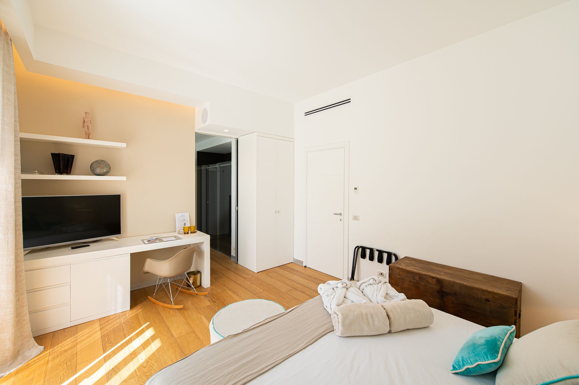 SUPERIOR, DOUBLE OR TWIN BED, GARDEN VIEW