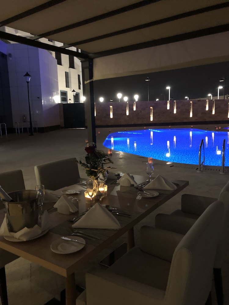 فندق كريستال أماكن الرياض(Cristal Amaken Hotel Riyadh) 36/39
