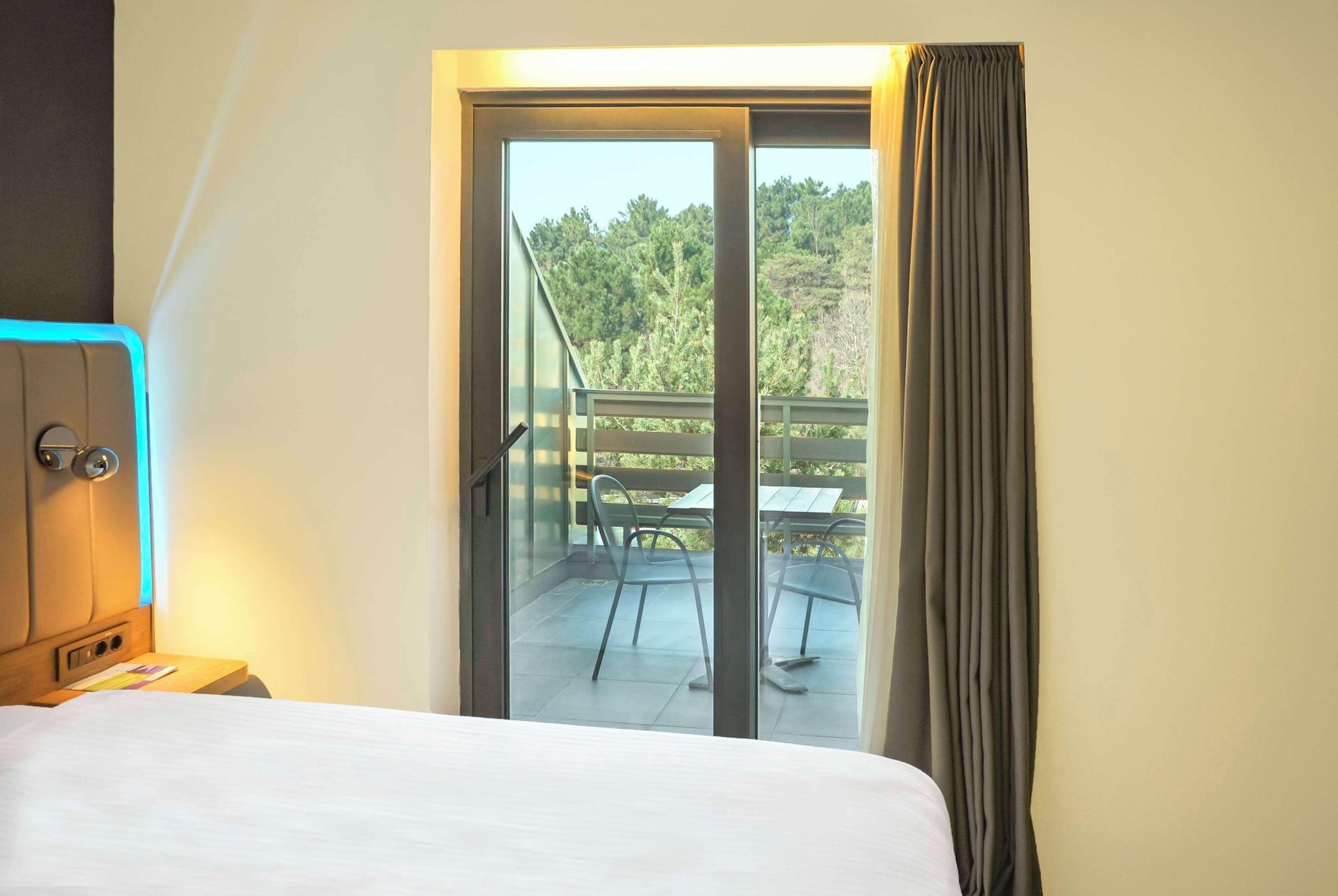 Suite, Forest View, Terrace