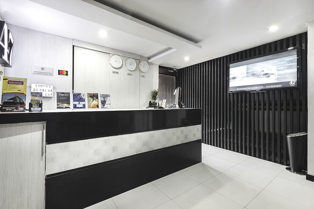 HOTEL 47 MEDELLIN STREET 6/59
