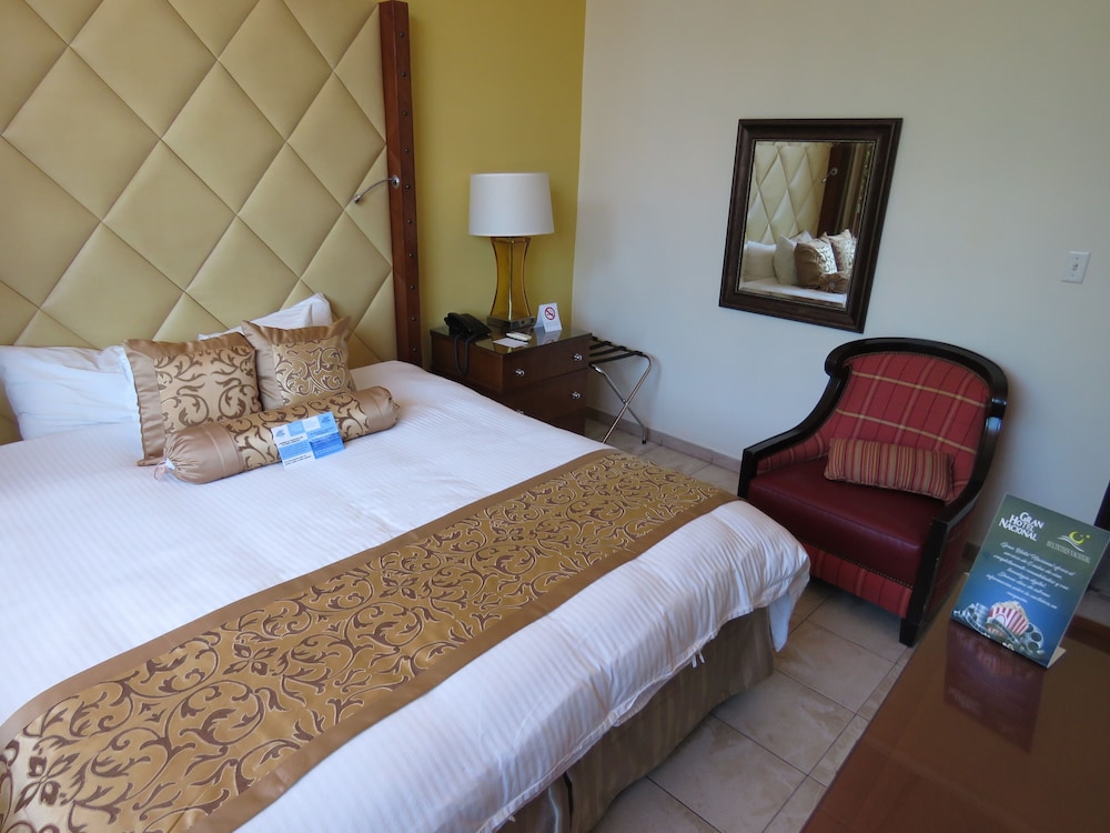 Gran Hotel Nacional 12/50