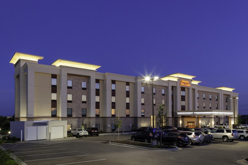 Hampton Inn Suites Overland Park South Ks 2/44