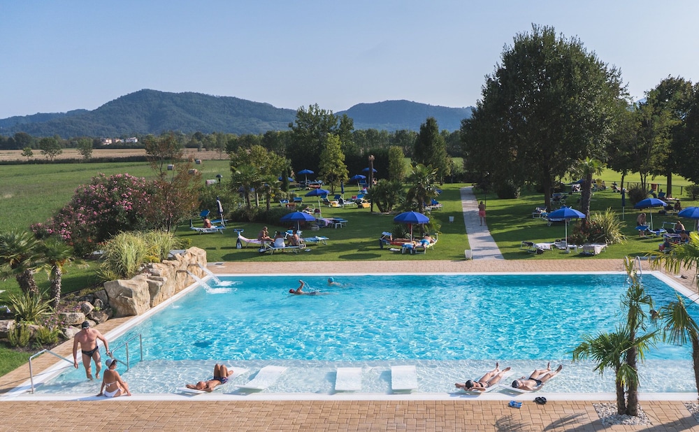 Hotel Terme Leonardo 34/42