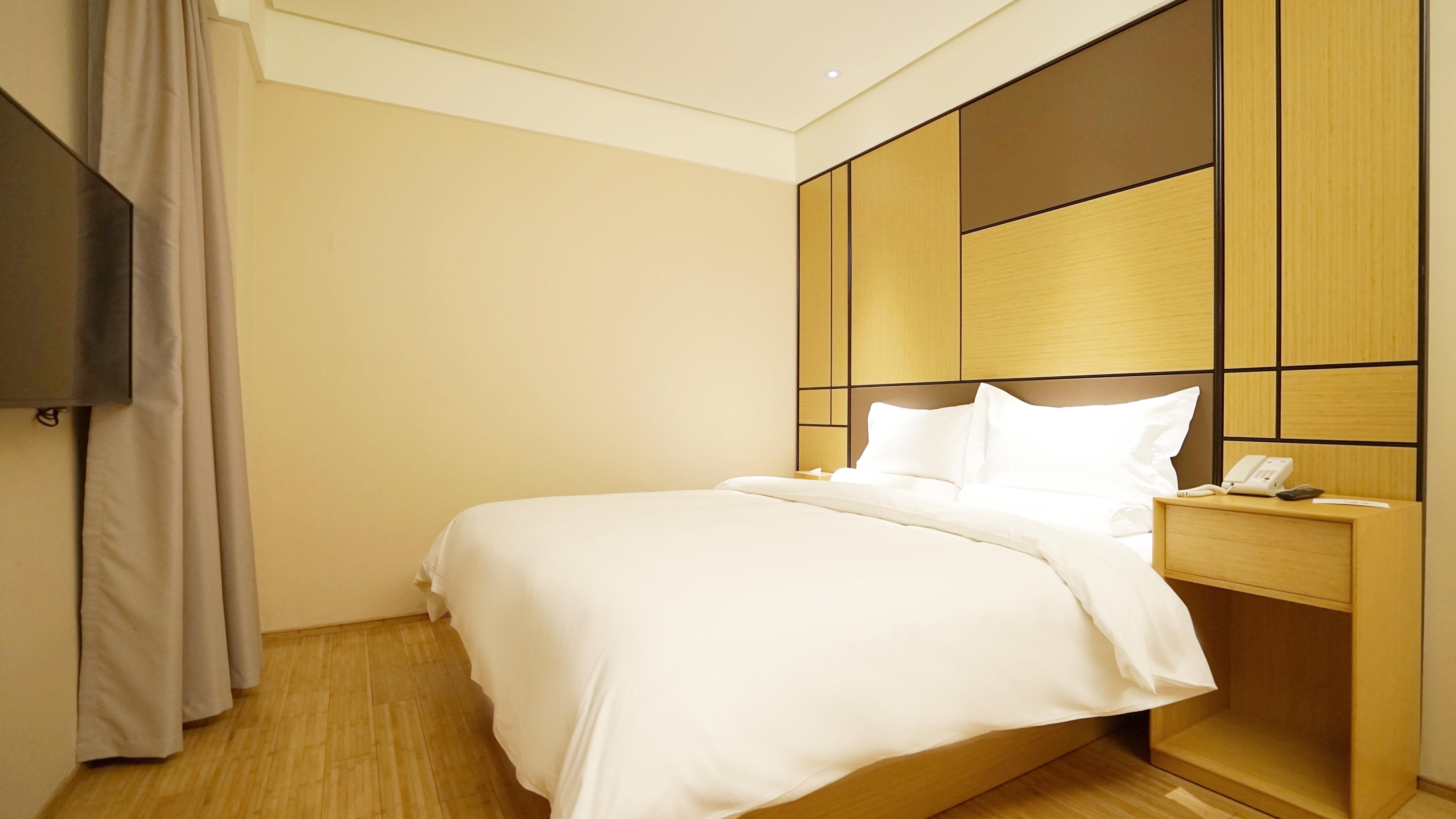 Ji Hotel (Shanghai Yuyuan) 25/50