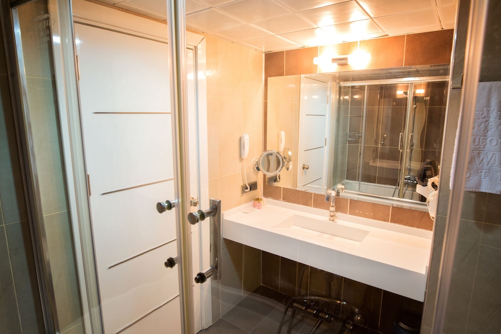 Cavusoglu Tower Hotel 45/50