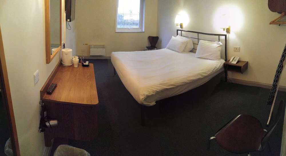 247Hotel.com 27/65
