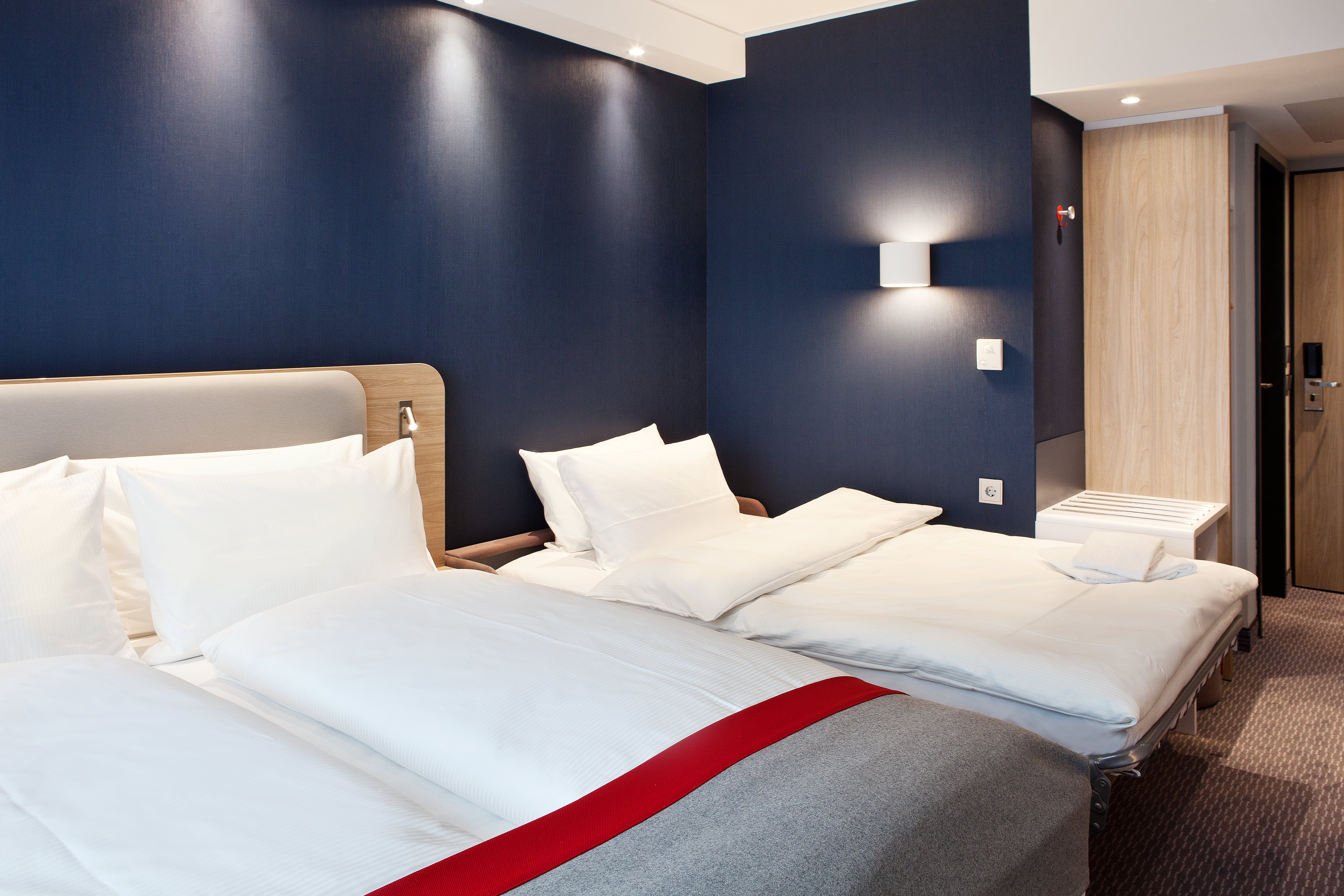 Holiday Inn Express Trier 4/29