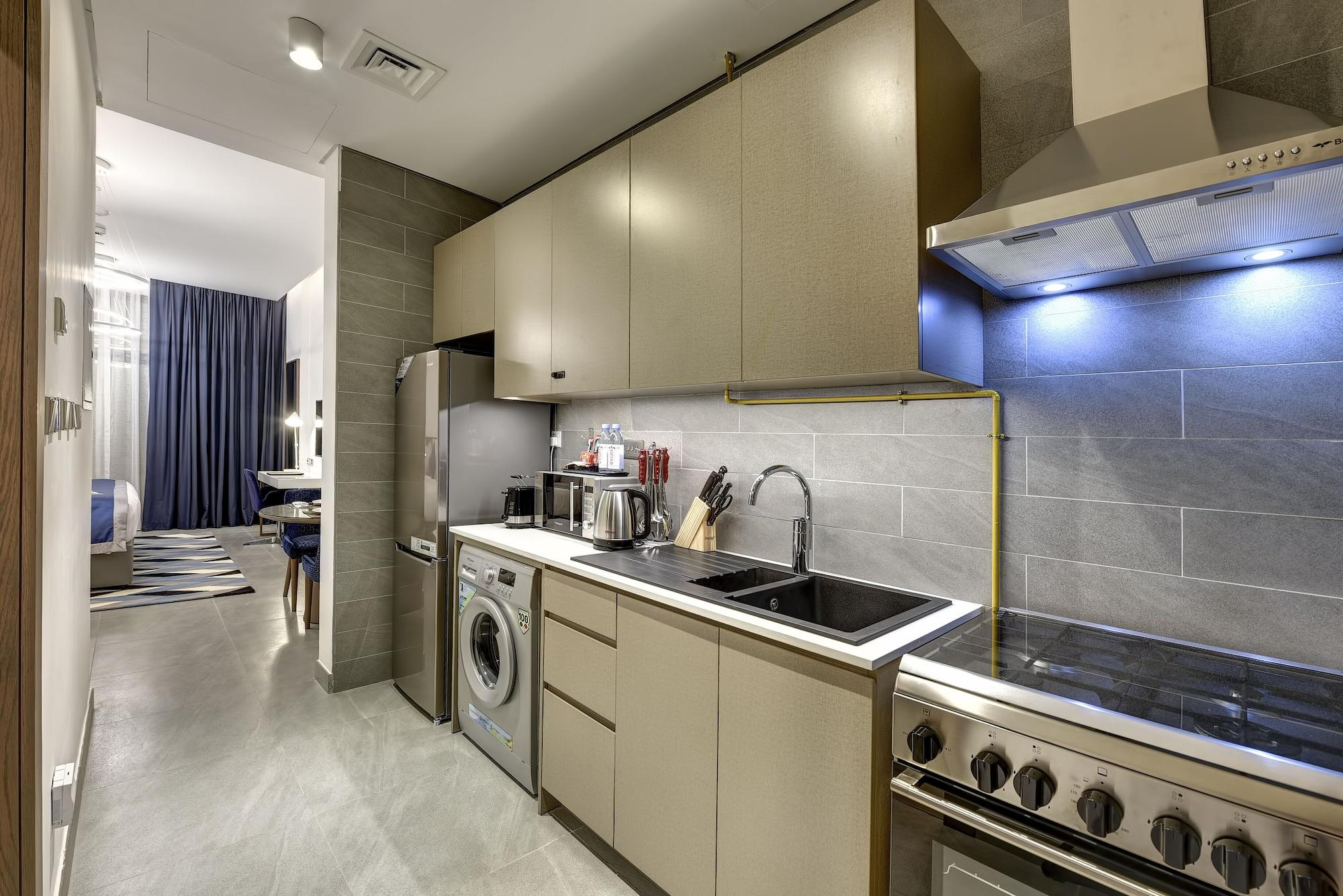 Abar Hotel Apartment Dubai investment Park
