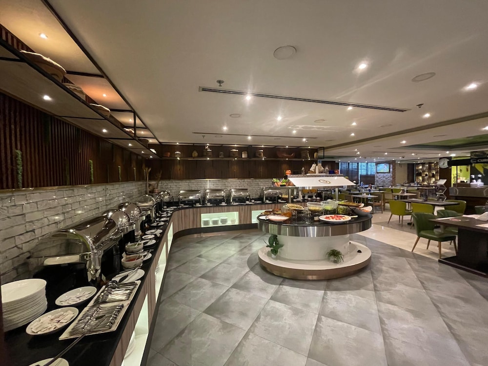 Lobby at Jacobs Garden Hotel Bur Dubai, DUBAI