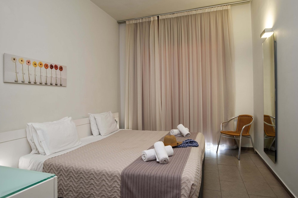 Atlantis Boutique City Hotel 44/69
