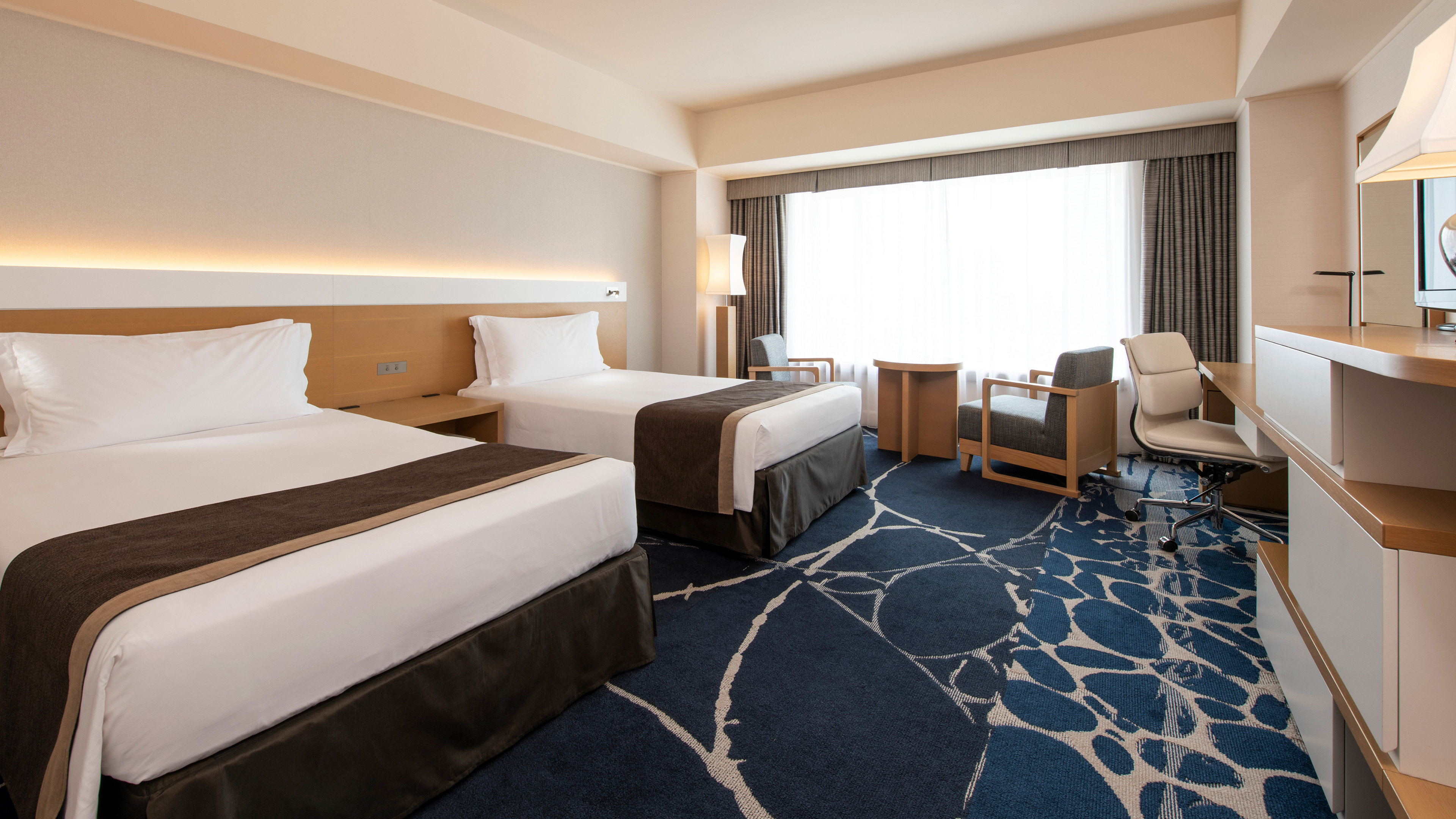 Standard, Twin Beds