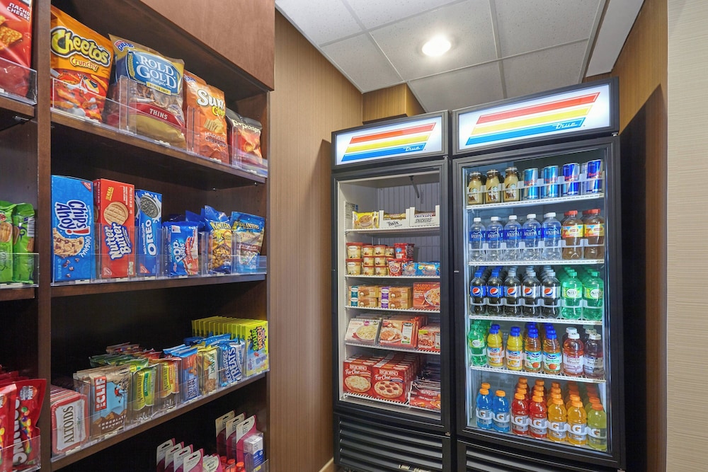 Fairfield Inn and Suites Chicago Lombard photo2