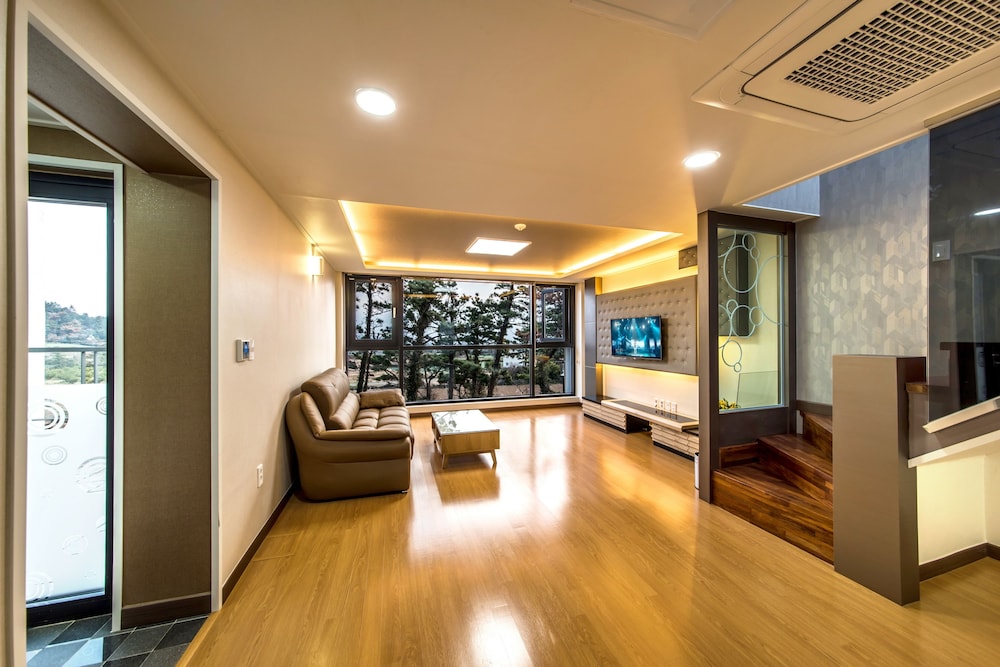 Sbslove Pension & Resort 19/50