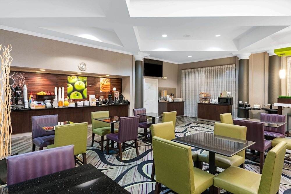 La Quinta Inn Suites By Wyndham Mesa Superstition Springs 38/52