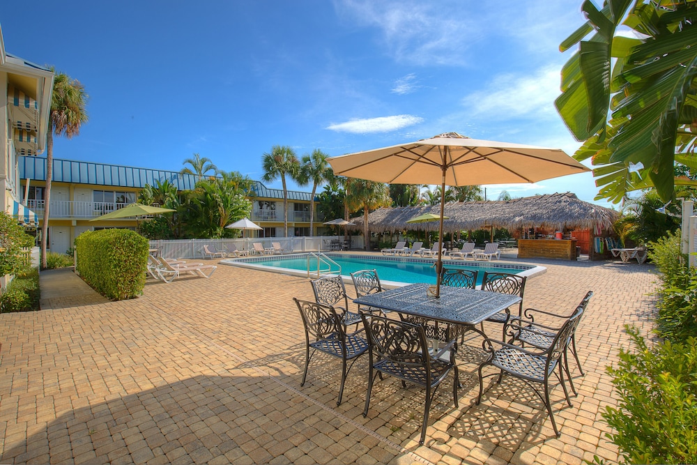 Naples Garden Inn 8/57