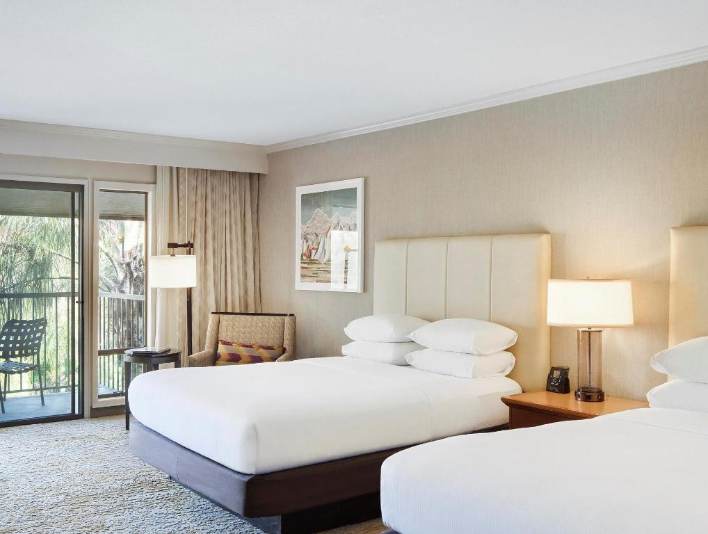 ROOM, 2 QUEEN BEDS, POOL VIEW, BALCONY