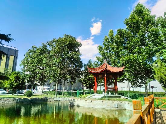 Huanghe Jingdu Conference Center 19/27