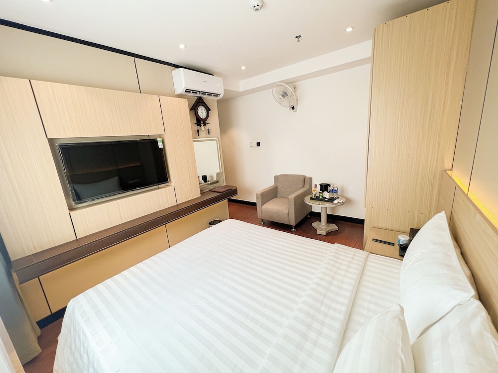 A25 Hotel 277 Le Thanh Ton 30/50