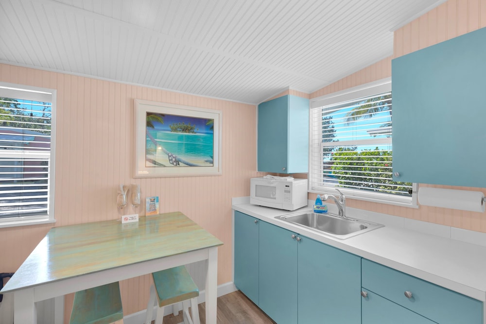 Beach, Cottage, Queen Bed، Sunset Cove Beach Resort 4/7