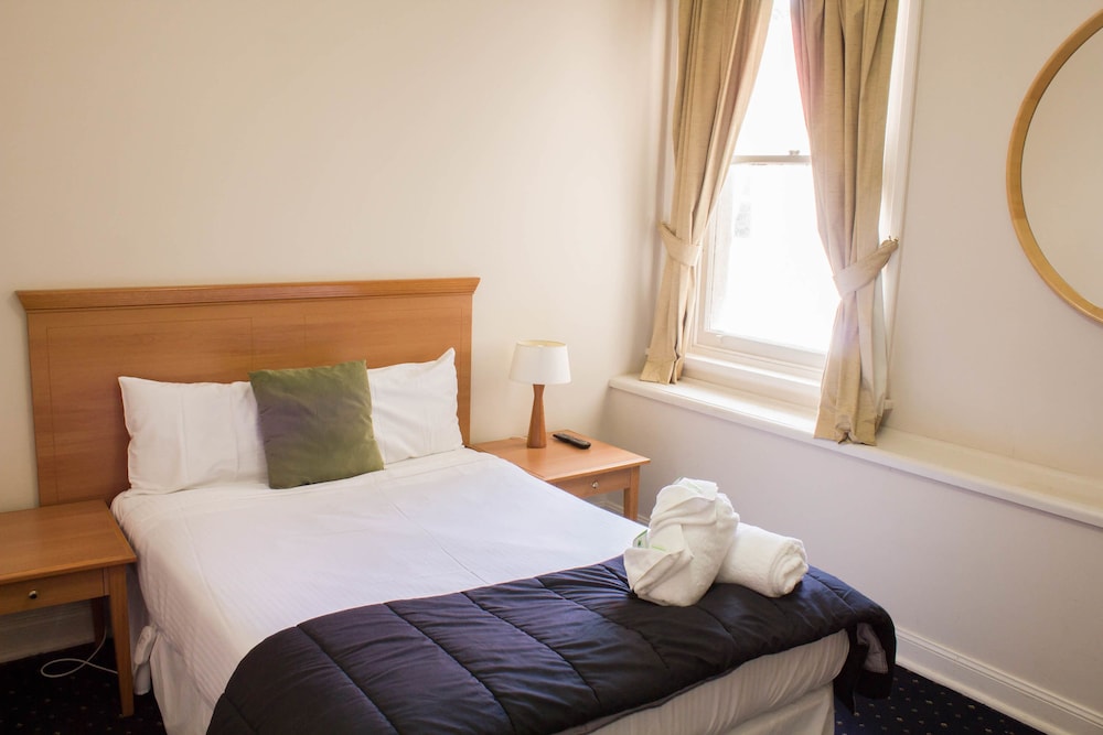 Gardners Inn Hotel 27/53