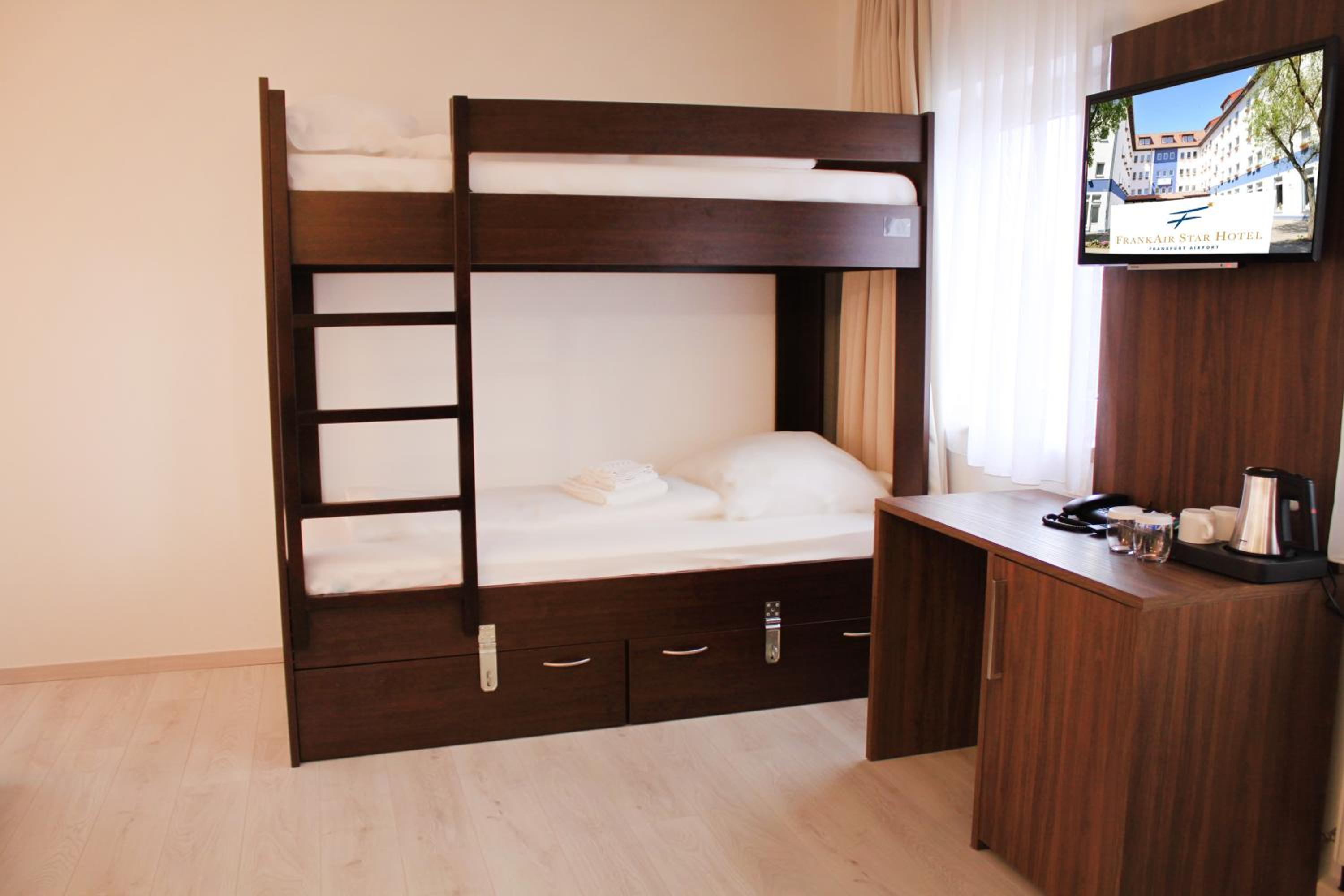 جناح جونيور بسرير مزدوج، Anor Hotel And Conference Center Frankfurt Airport 6/10
