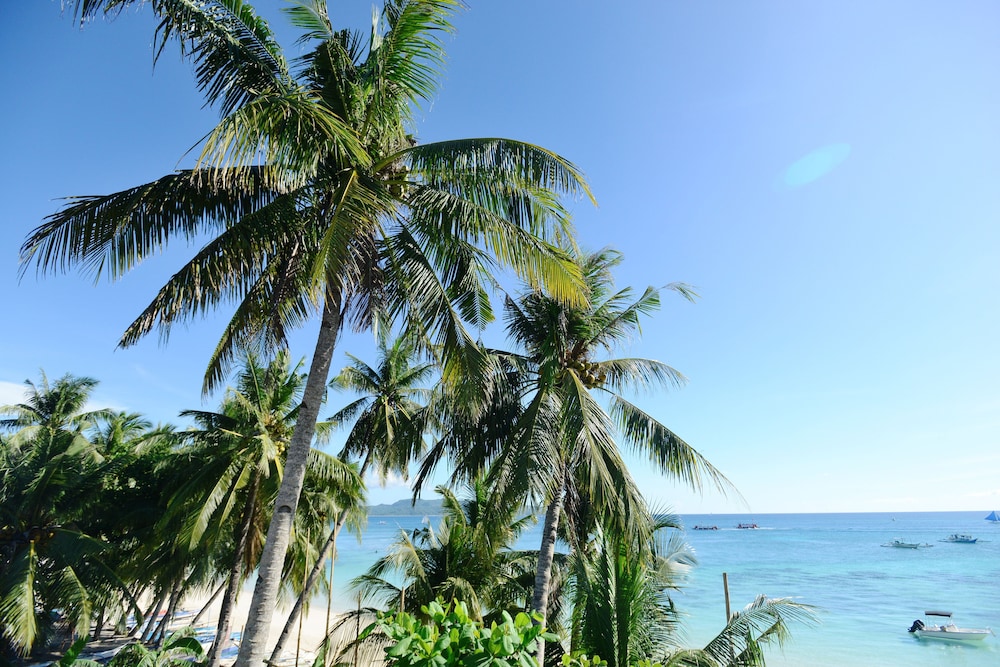Kaiyana Boracay Beach Resort 42/50