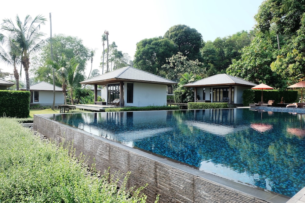 Plub Pla Koh Mak Retreat 6/68
