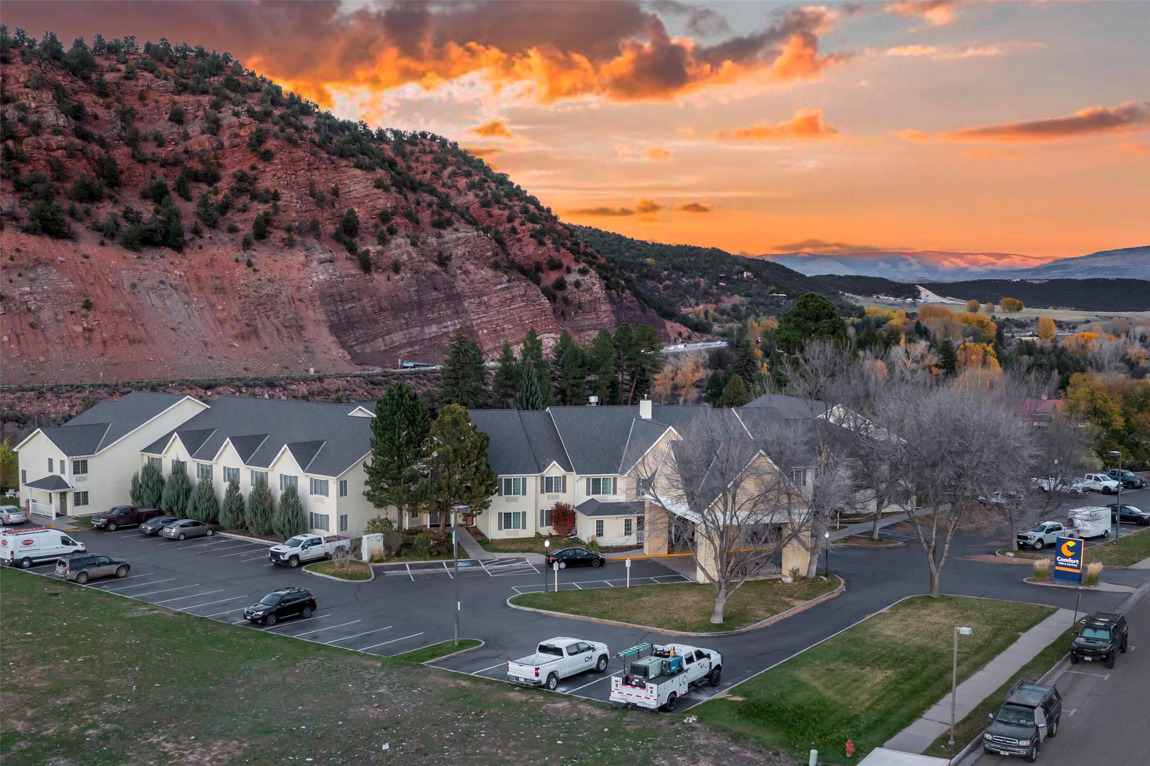 Comfort Inn & Suites Carbondale on the Roaring Fork 49/60