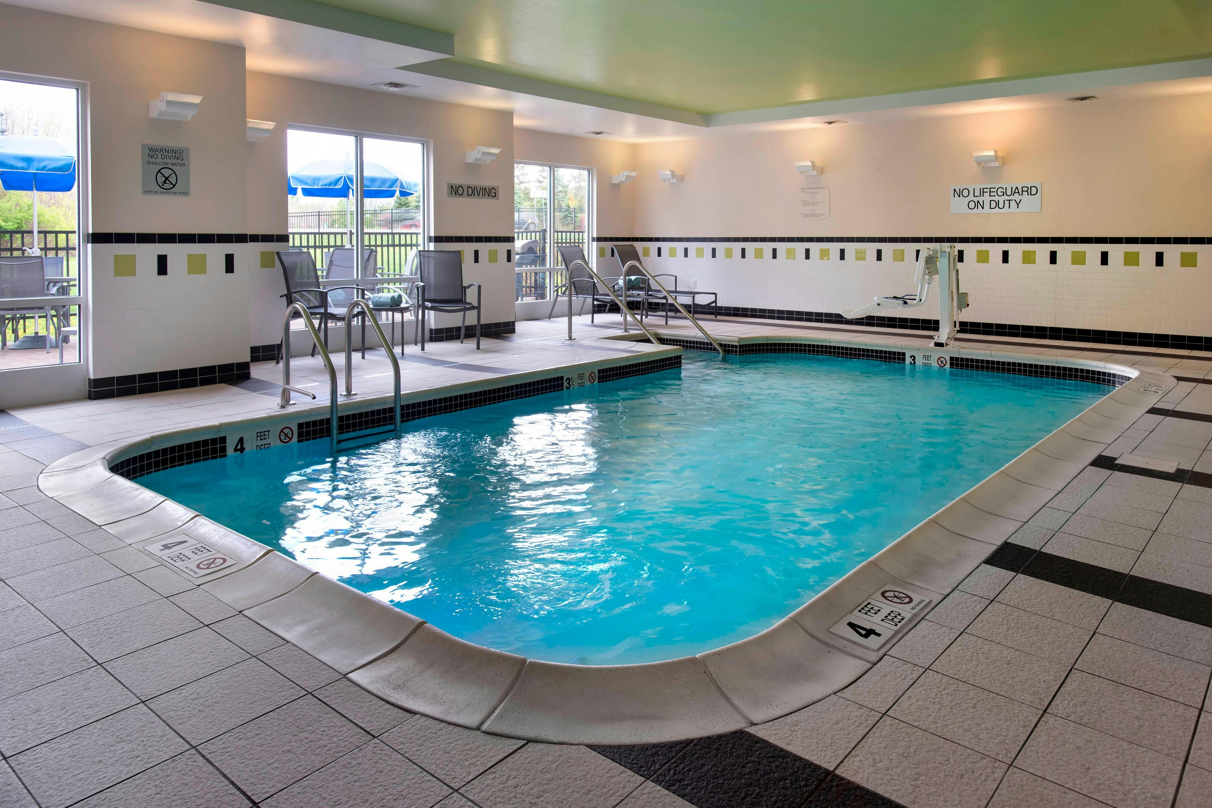Fairfield Inn Suites Verona 3/12