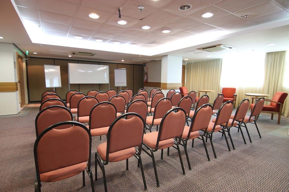 Hotel Macae 48/50