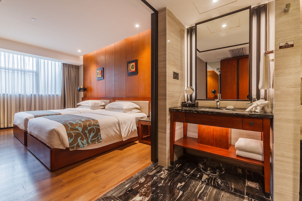 Jolie Vue Boutique Guilin 25/71