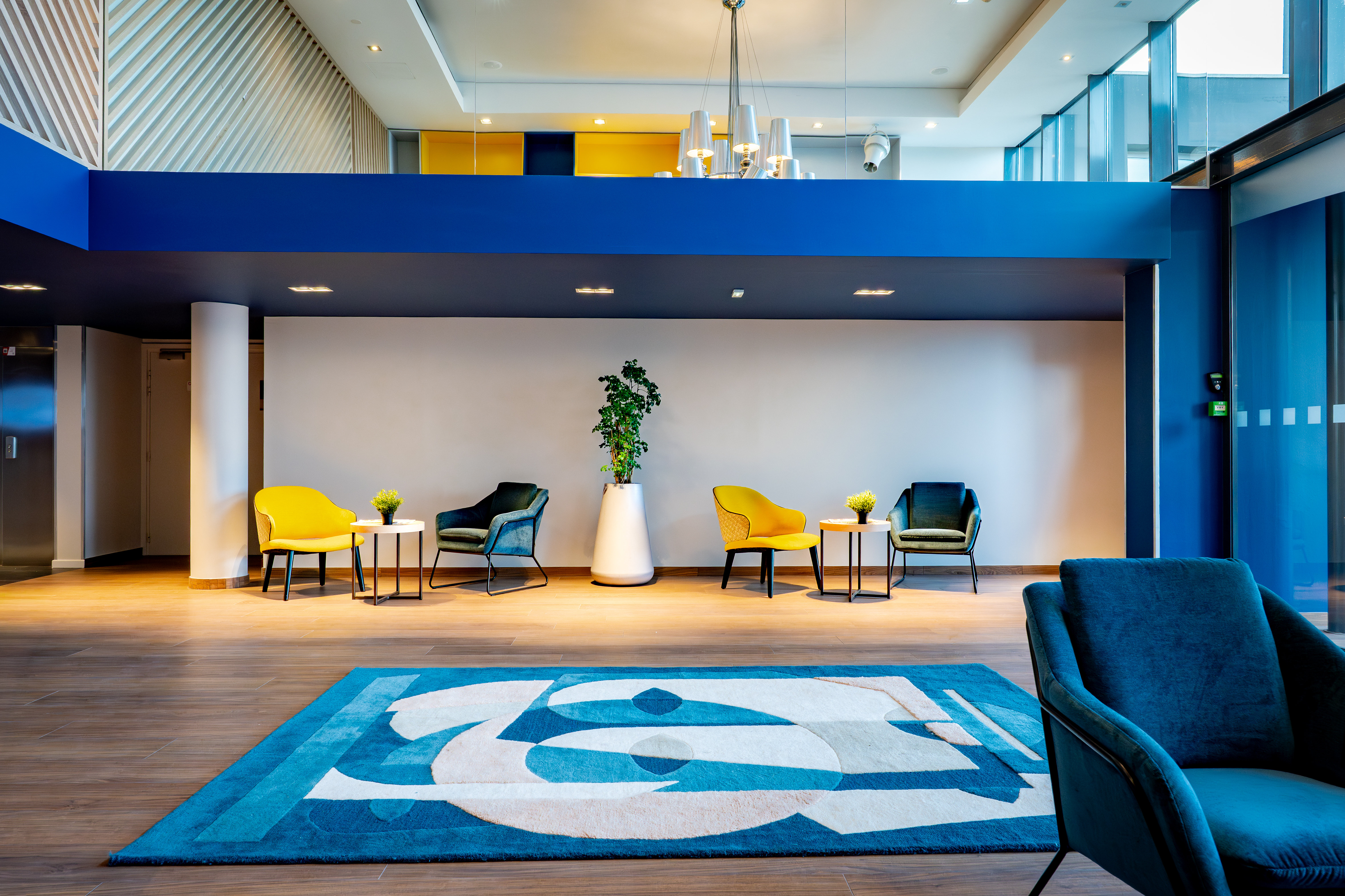 HOLIDAY INN MULHOUSE 24/50