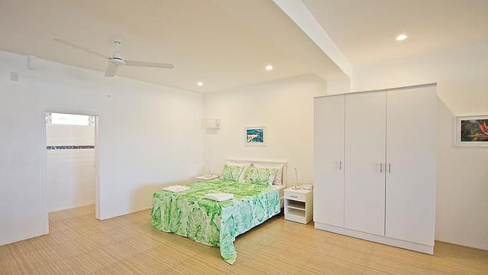 Seaside Beachfront Villas 13/20